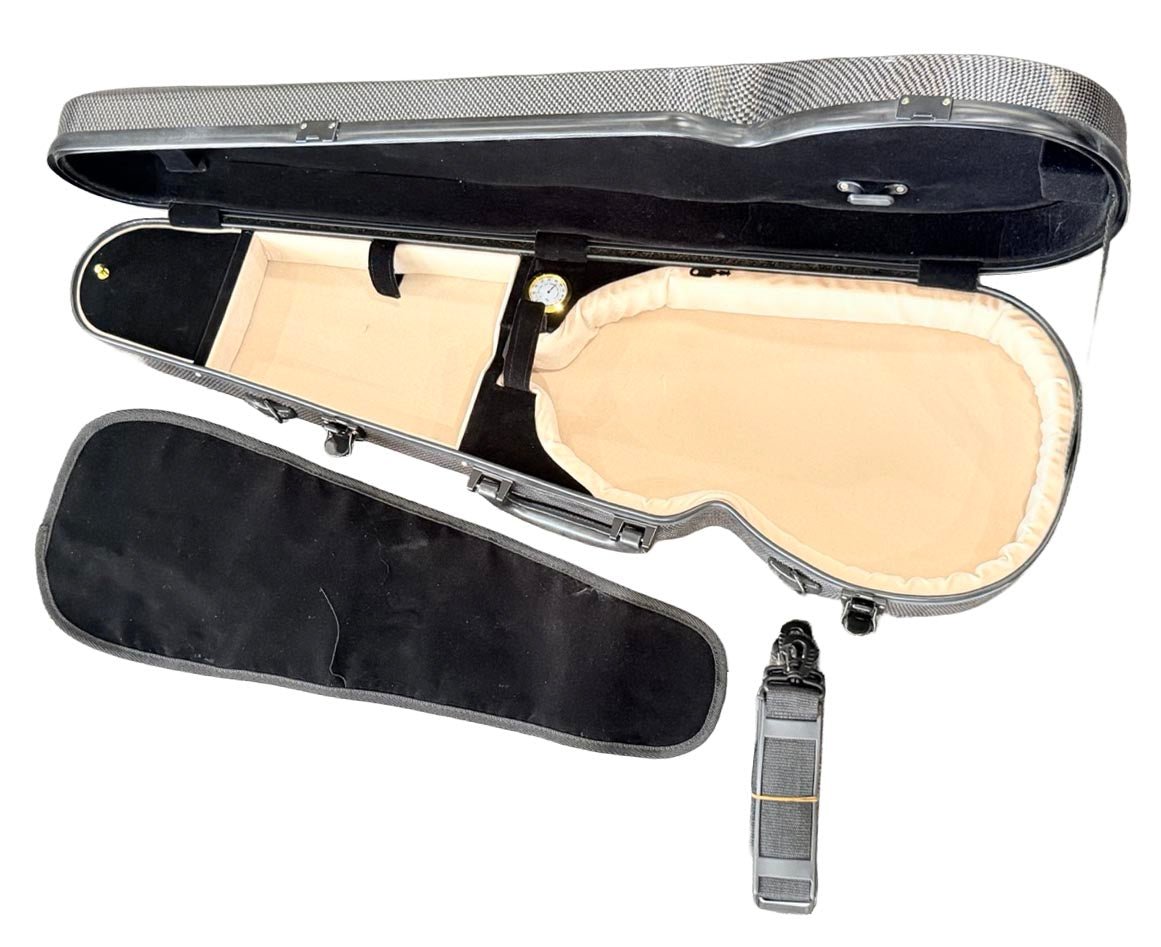Carbon Fiber Shaped case with plush interior