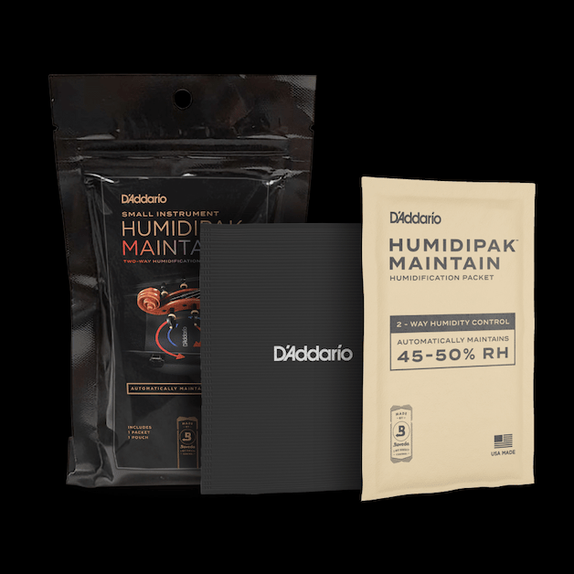 The Small Instrument Humidipak Kit includes a black resealable bag, a black card featuring the D’Addario logo, and a beige 2-way humidity control packet labeled “45–50% RH,” providing an advanced humidity control system that is ideal for protecting your orchestral string instruments.